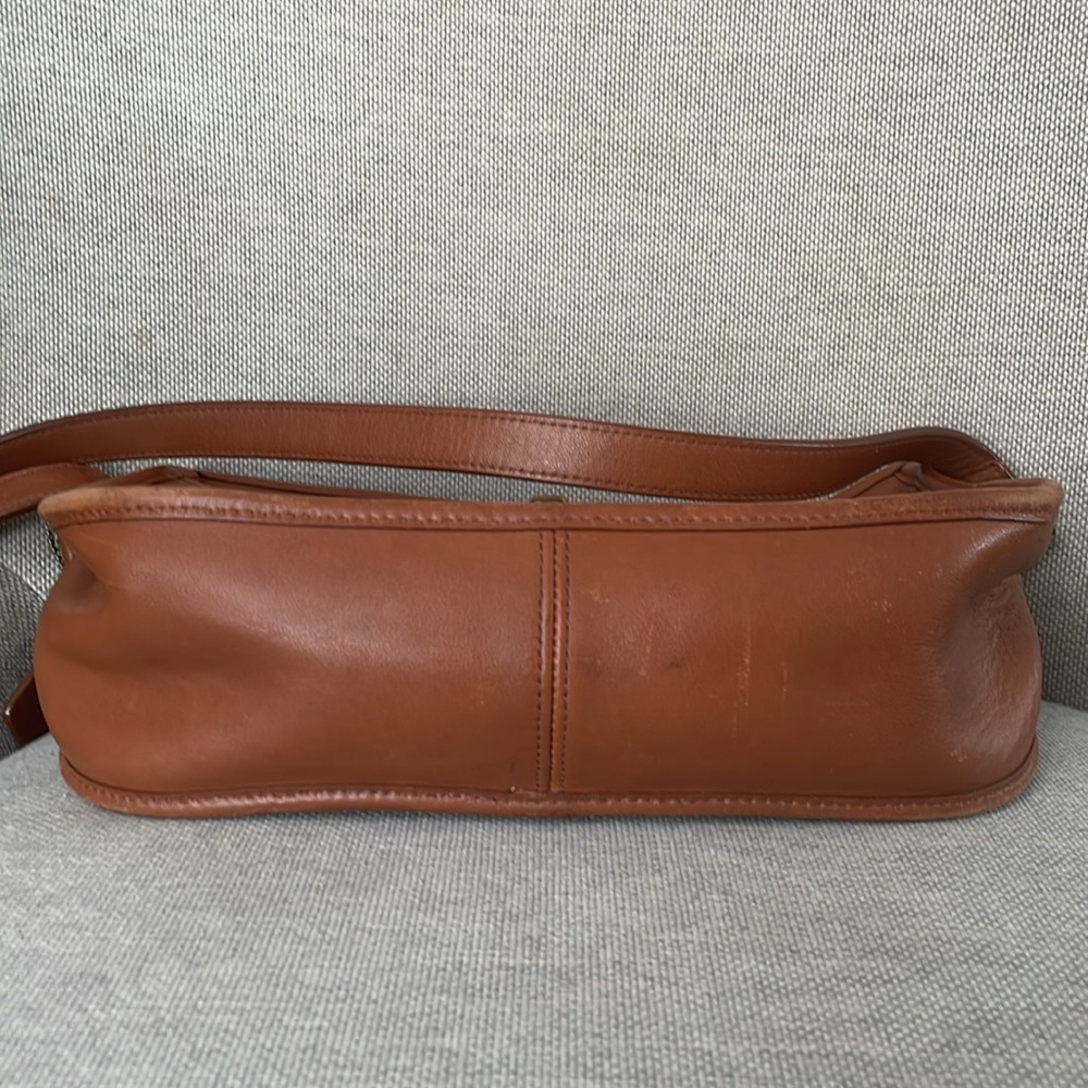 Coach Women's Vintage 9790 City Bag Leather Crossbody Bag! - Picture 10 of 17